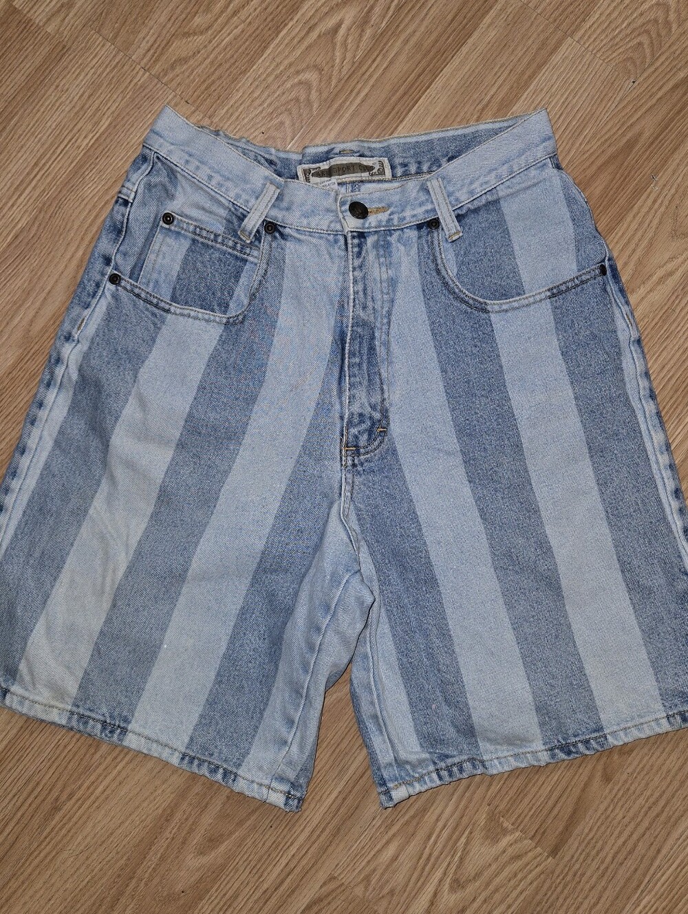 Vintage Denim Vertical Stripe High-Waisted Shorts Size Small Streetwear 90s 80s